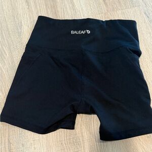 Women 5” high waist Baleaf biker shorts small
